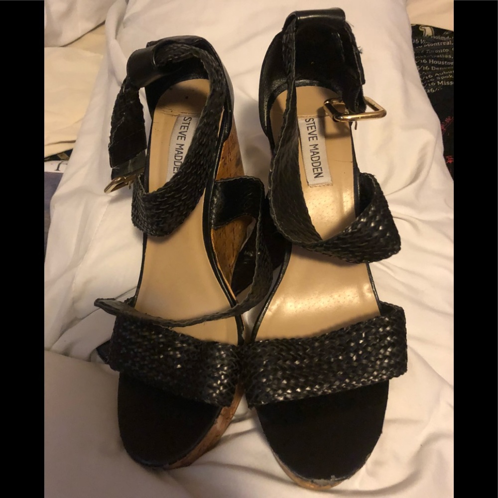 Used Steve Madden wedges size 11
